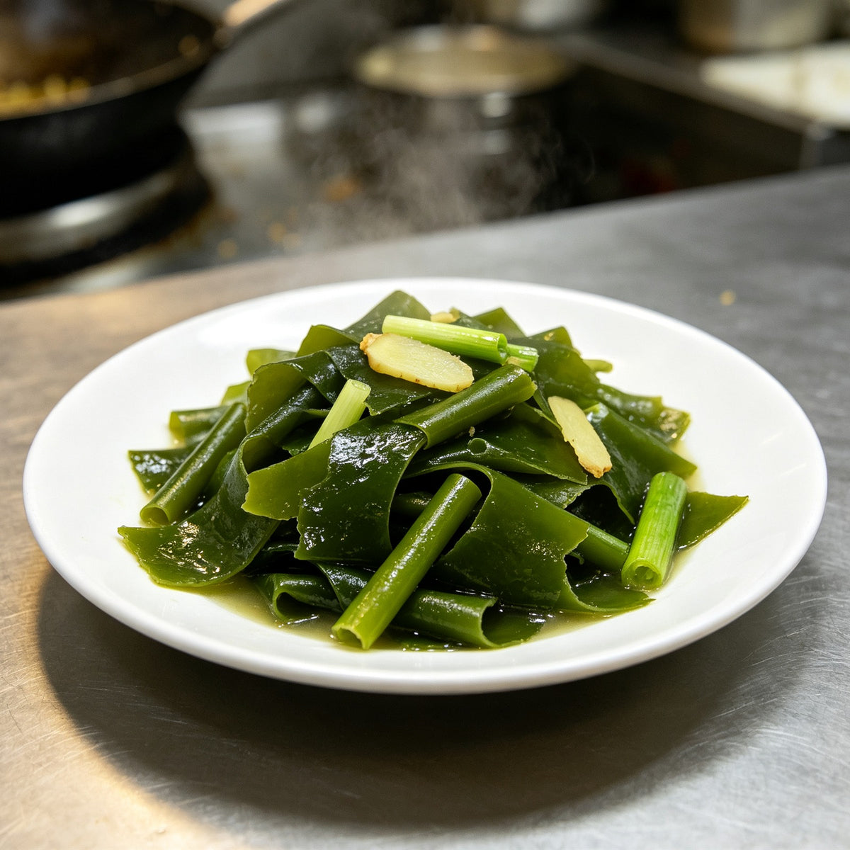 Chilled Fresh Green Seaweed Salad